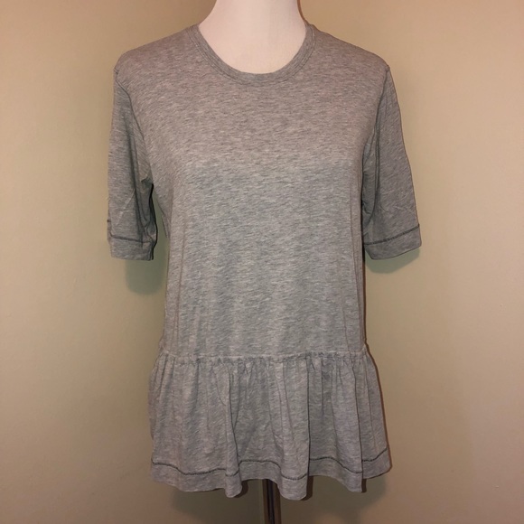 Lululemon Flouncy Heathered Grey Tee,Size-8 - Picture 2 of 7